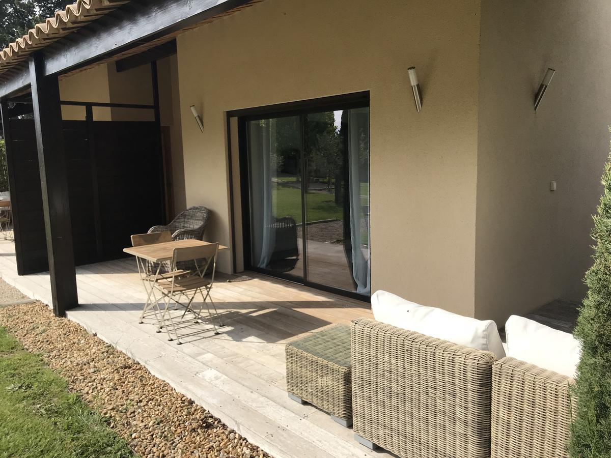 Mas Des Limites Bed and Breakfast Rognonas Exterior foto